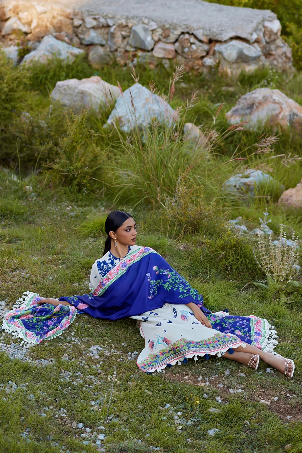 Embroidered 3 Piece Muzlin Suit - M262-017A-CL