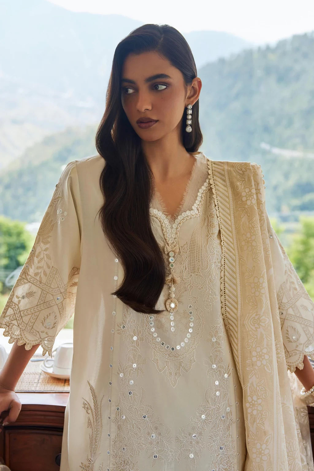 Embroidered 3 Piece Muzlin Suit - M262-009A-DD