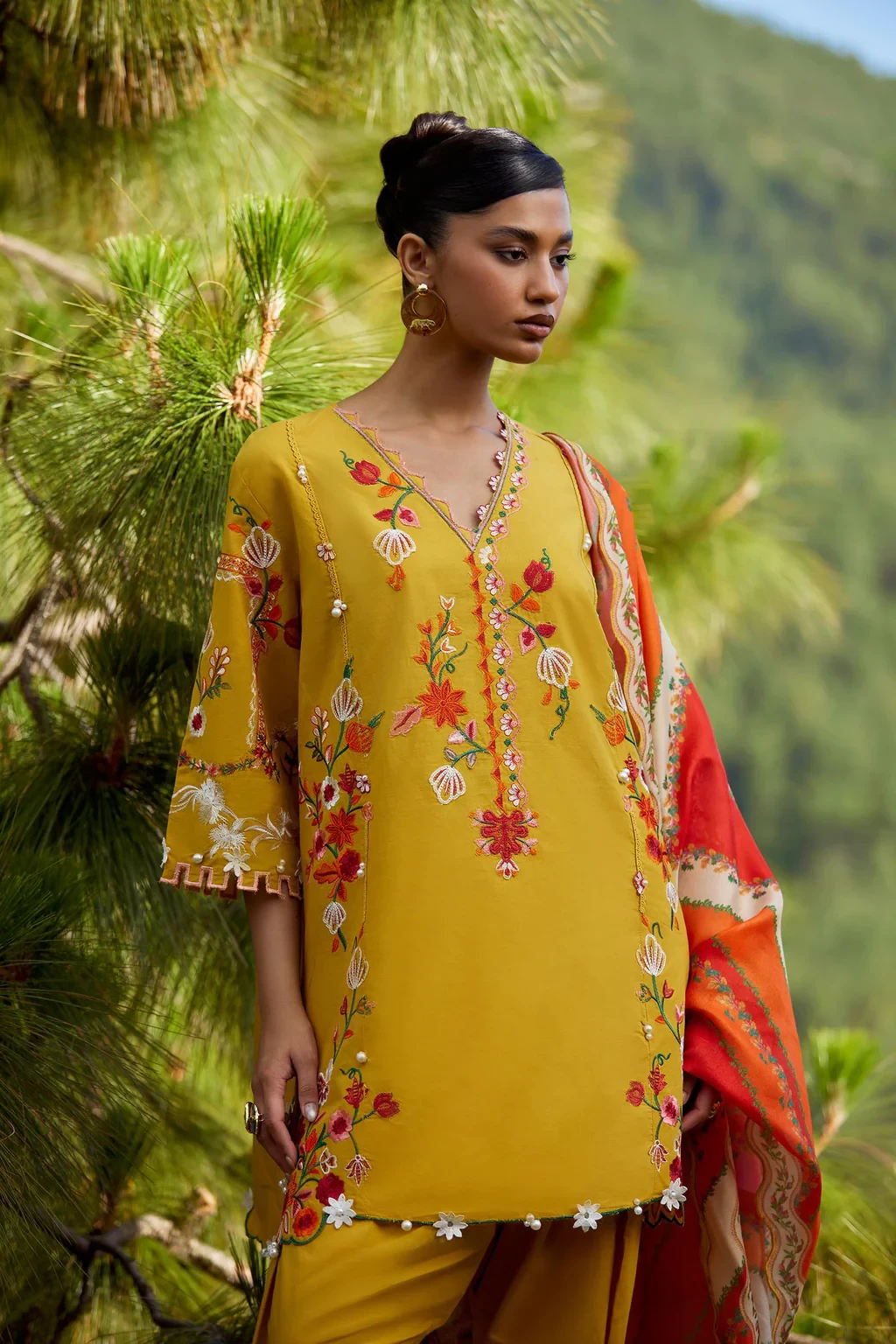 Embroidered 3 Piece Muzlin Suit - M262-006B-CV