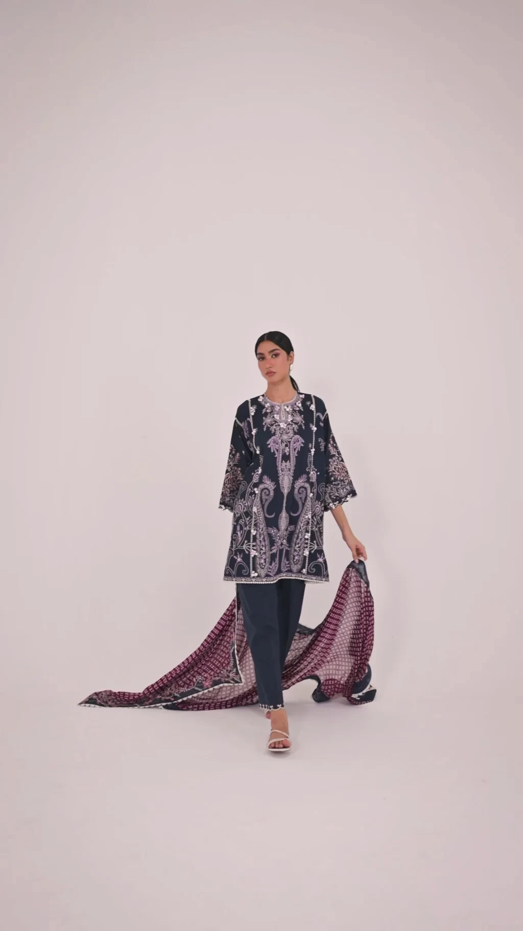 Embroidered 3 Piece Muzlin Suit - M262-005B-CJ