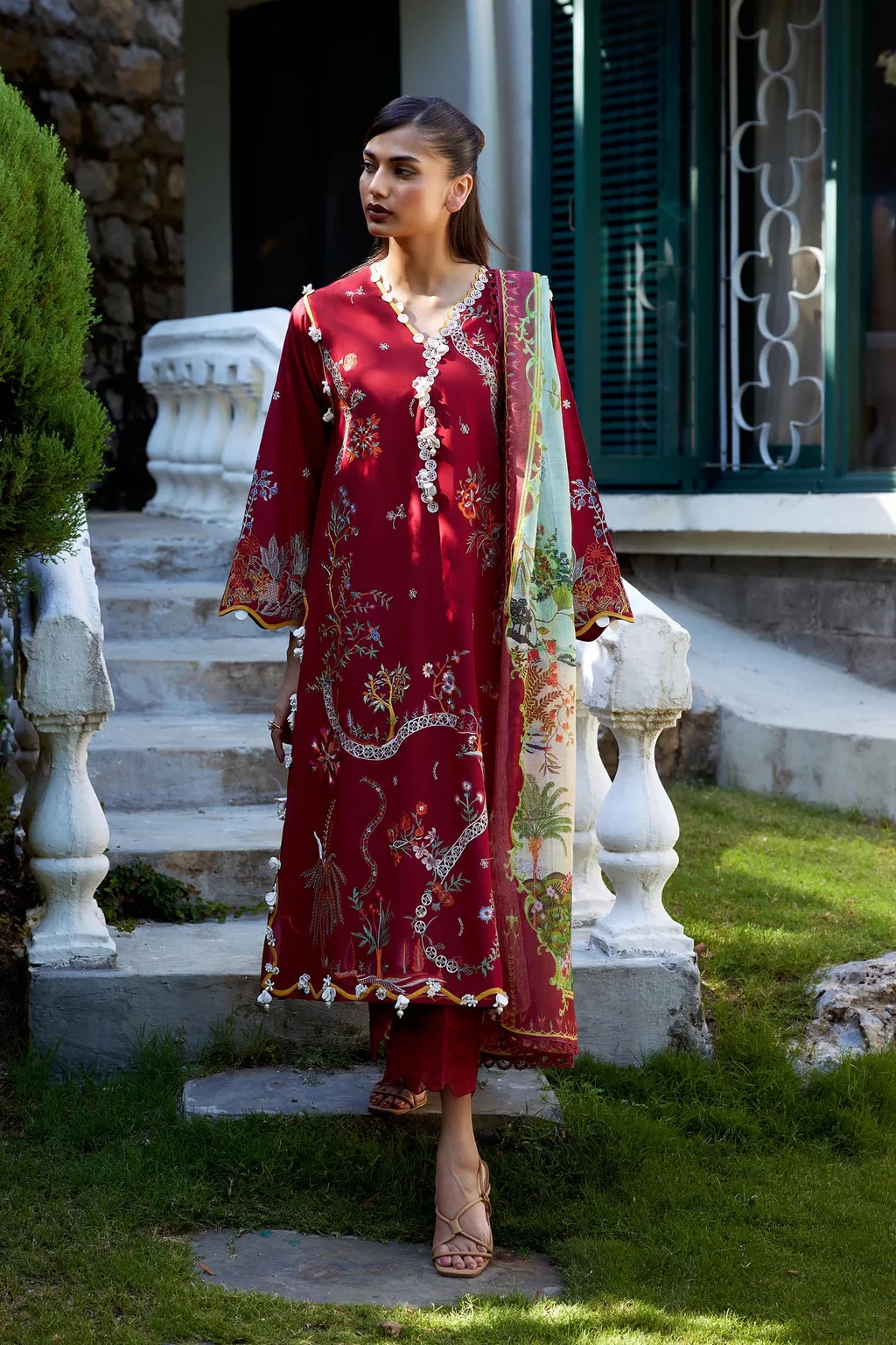 Embroidered 3 Piece Muzlin Suit - M262-003B-CH