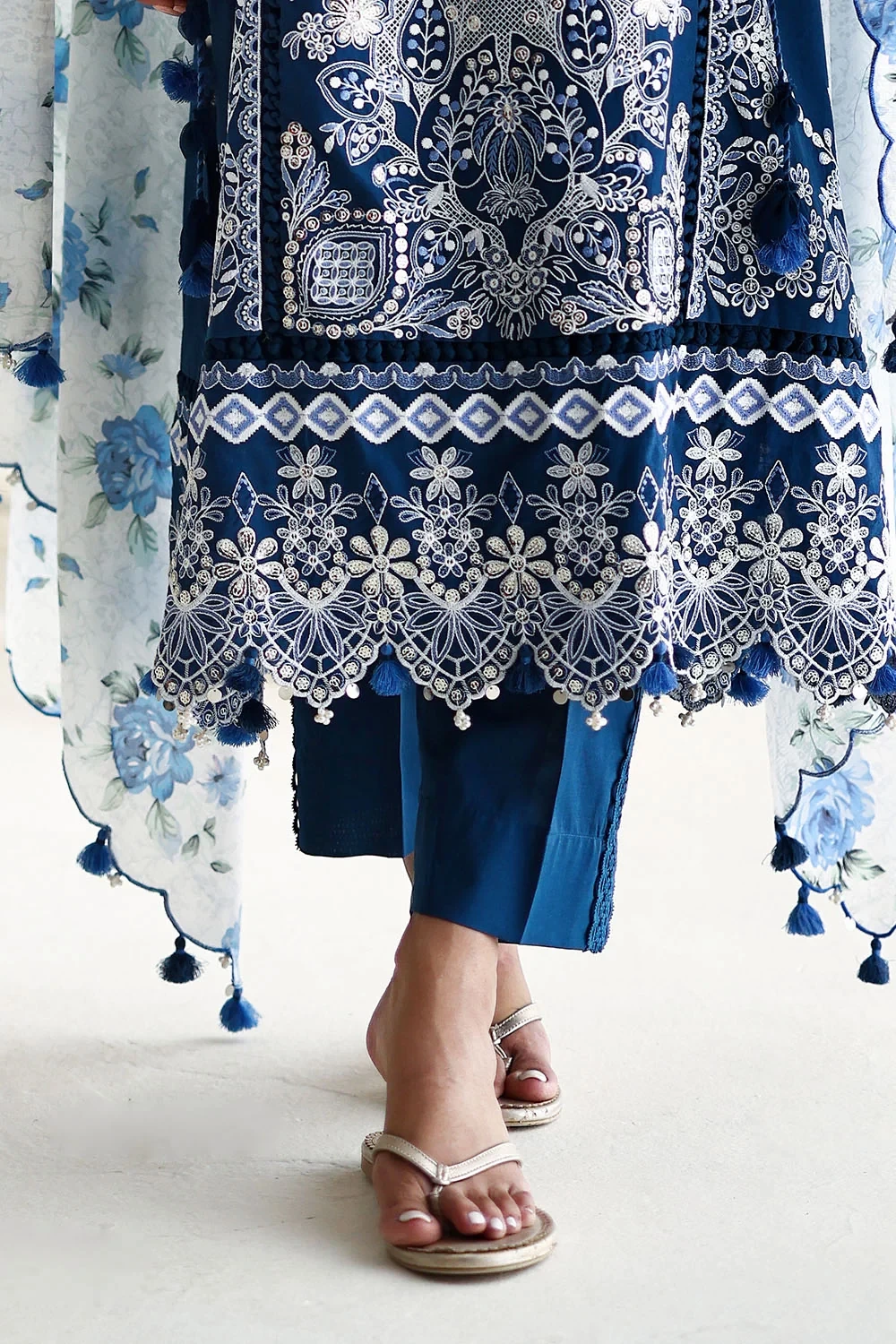 3 Piece Embroidered Lawn Suit - W-FB-LC-26-477269