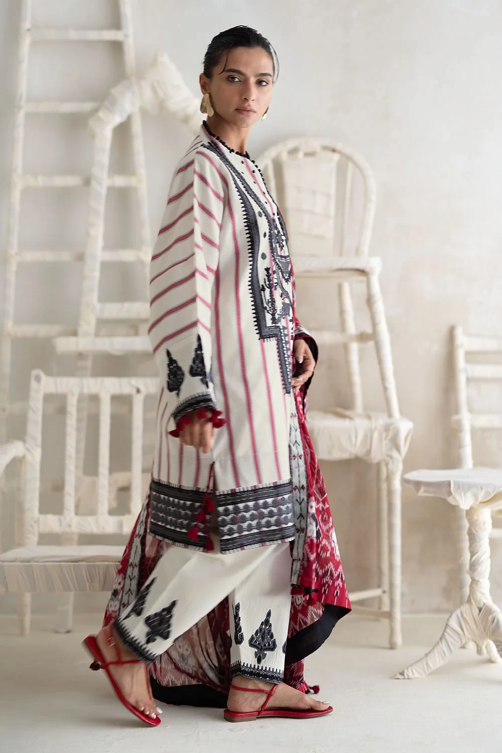3 Piece Embroidered Jacquard Suit - W-FB-LC-26-477281