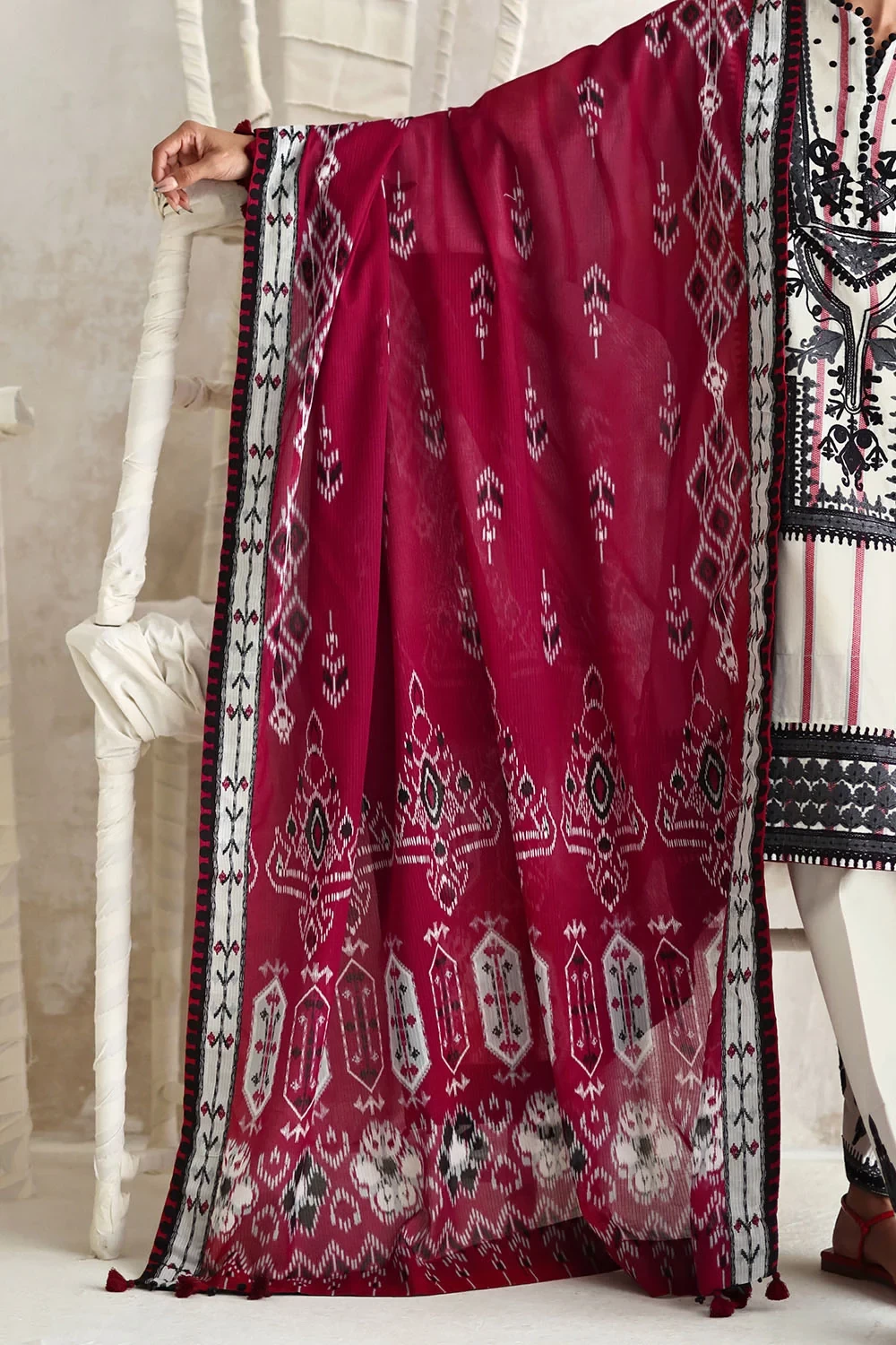 3 Piece Embroidered Jacquard Suit - W-FB-LC-26-477281