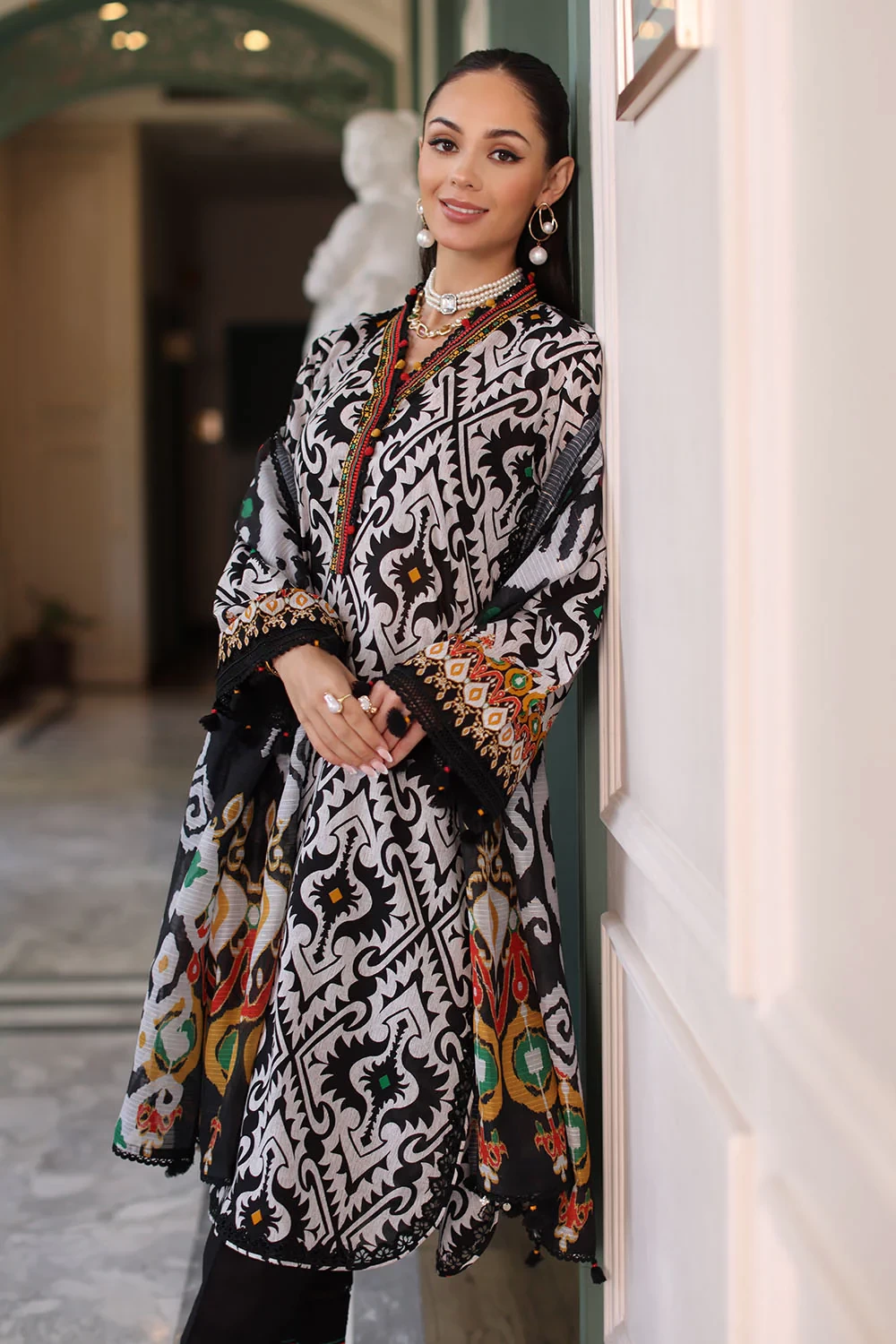 3 Piece Printed Lawn Suit - W-FB-RE-26-477275