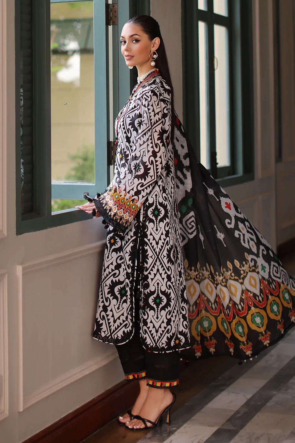 3 Piece Printed Lawn Suit - W-FB-RE-26-477275