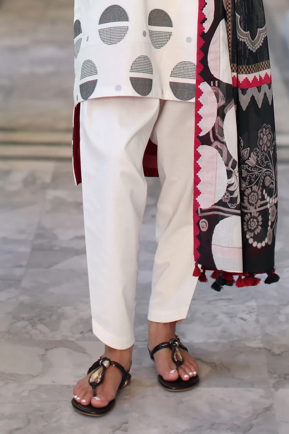 3 Piece Embroidered Jacquard Suit - W-FB-RE-26-477279