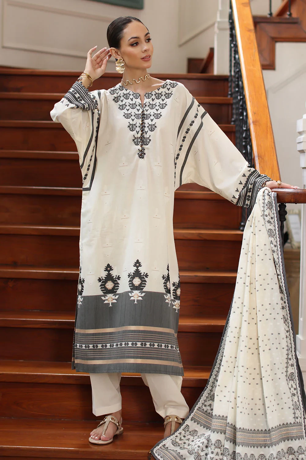 3 Piece Jacquard Suit - W-FB-RE-26-477259