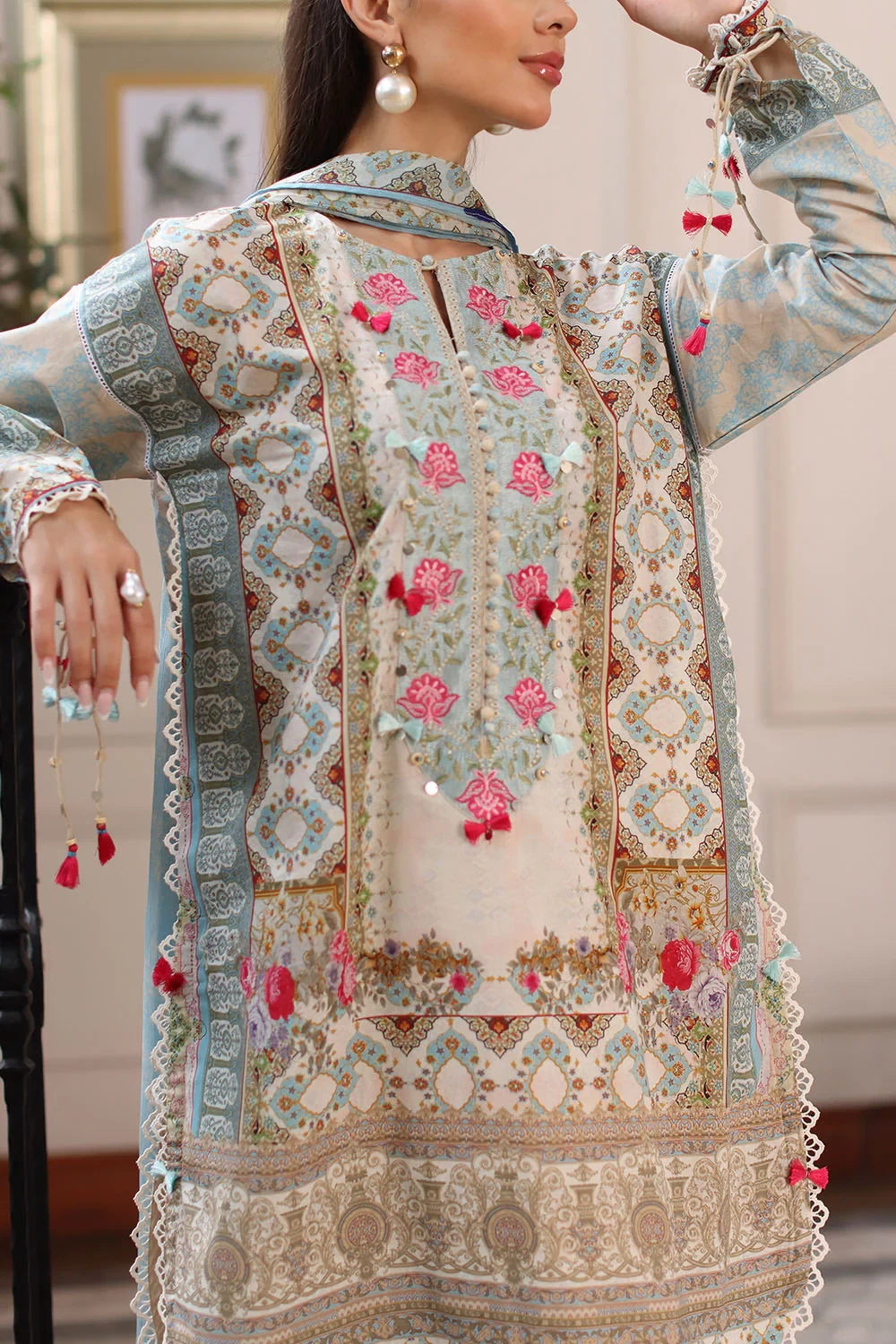 3 Piece Printed Lawn Suit - W-FB-RE-26-477247