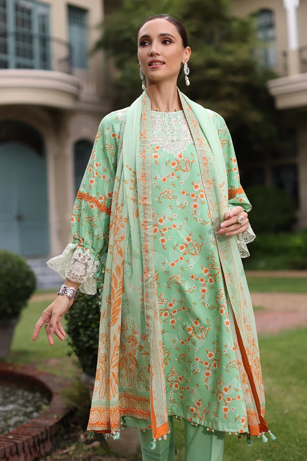 3 Piece Printed Lawn Suit - W-FB-RE-26-477244