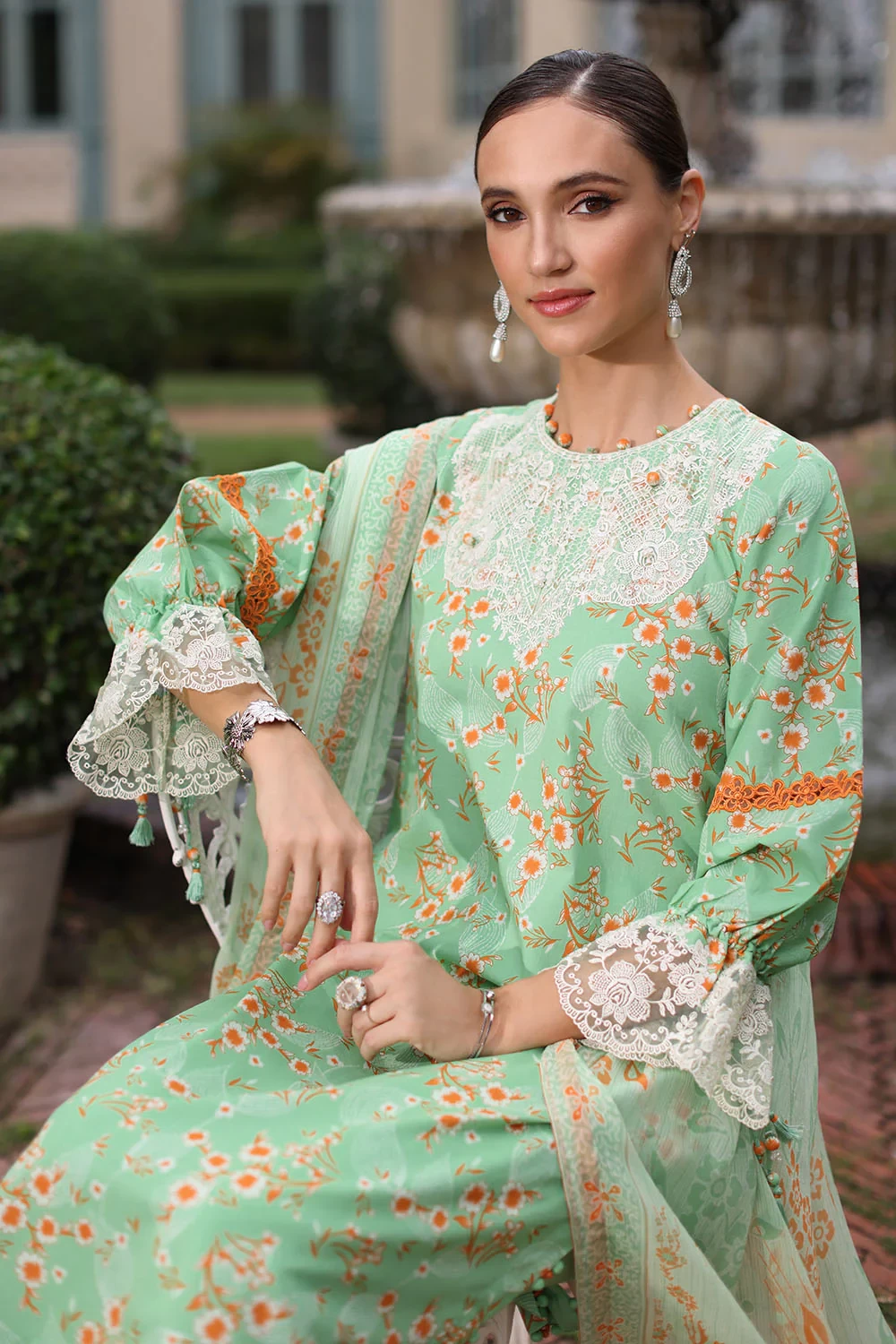 3 Piece Printed Lawn Suit - W-FB-RE-26-477244