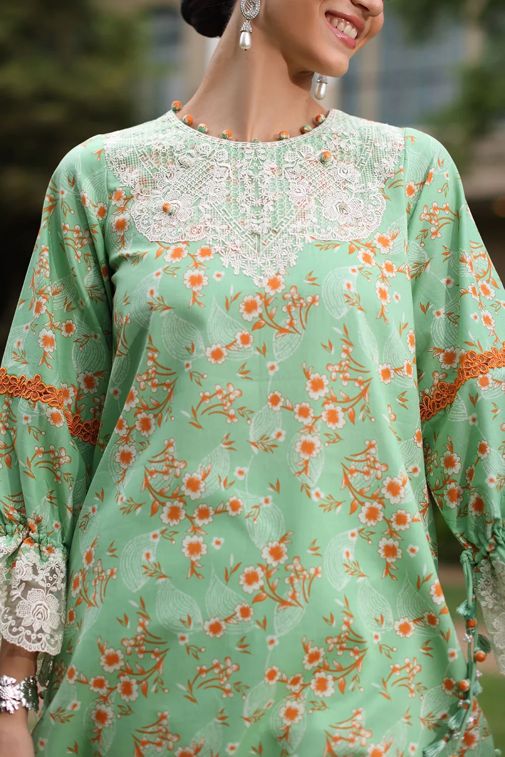 3 Piece Printed Lawn Suit - W-FB-RE-26-477244
