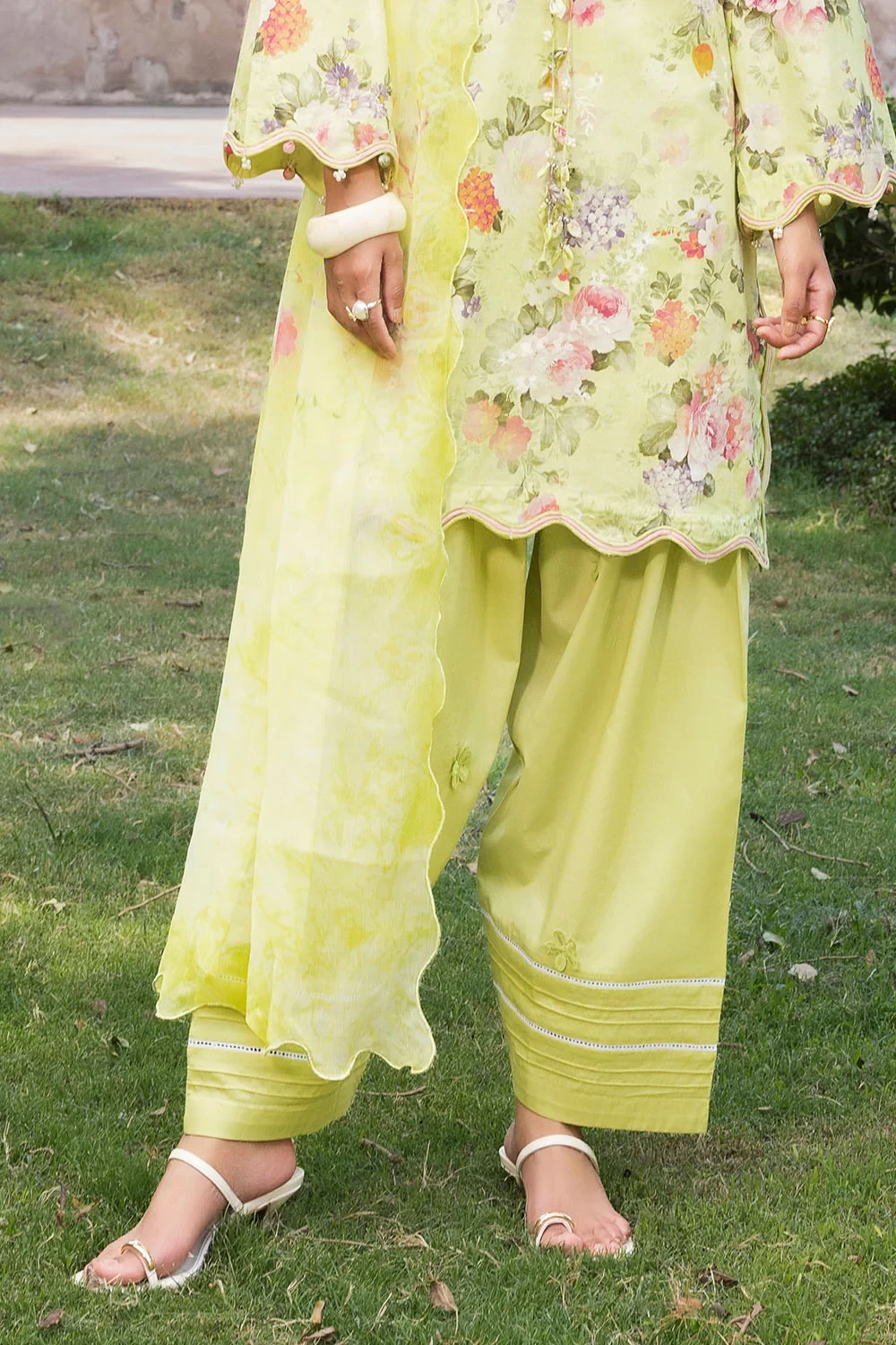 3 Piece Embroidered Printed Lawn Suit with Printed Chiffon Dupatta - BM-62046
