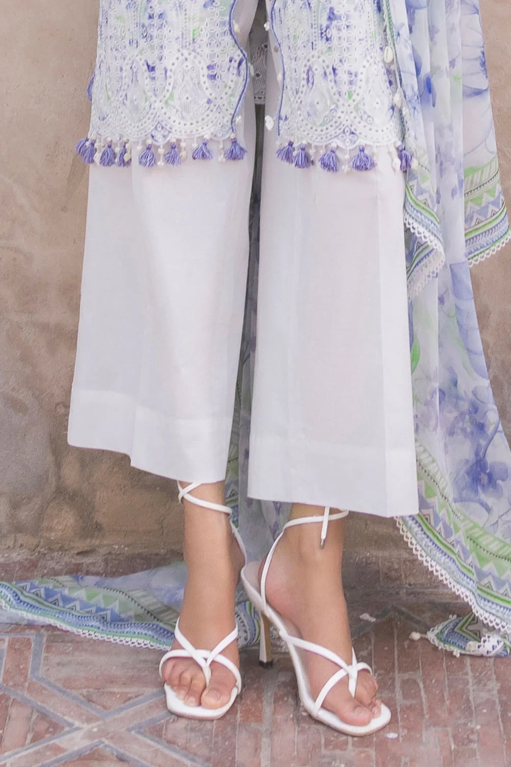 3 Piece Embroidered Printed Lawn Suit with Printed Chiffon Dupatta - BM-62065