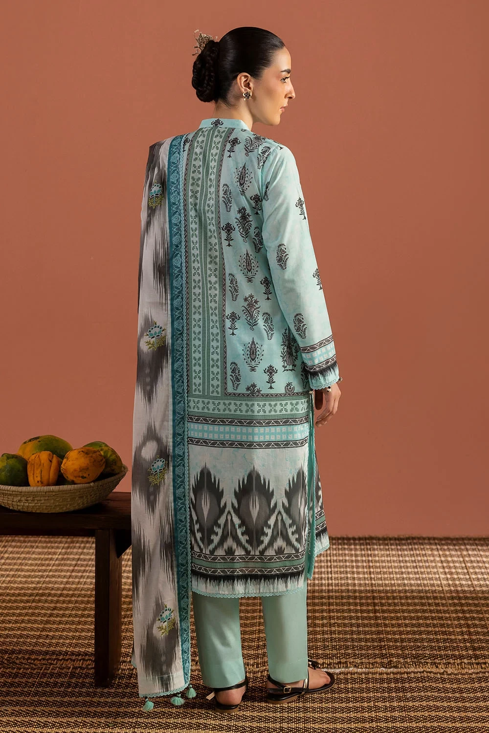 3 Piece Printed Lawn Suit with Dupatta - CL-62423