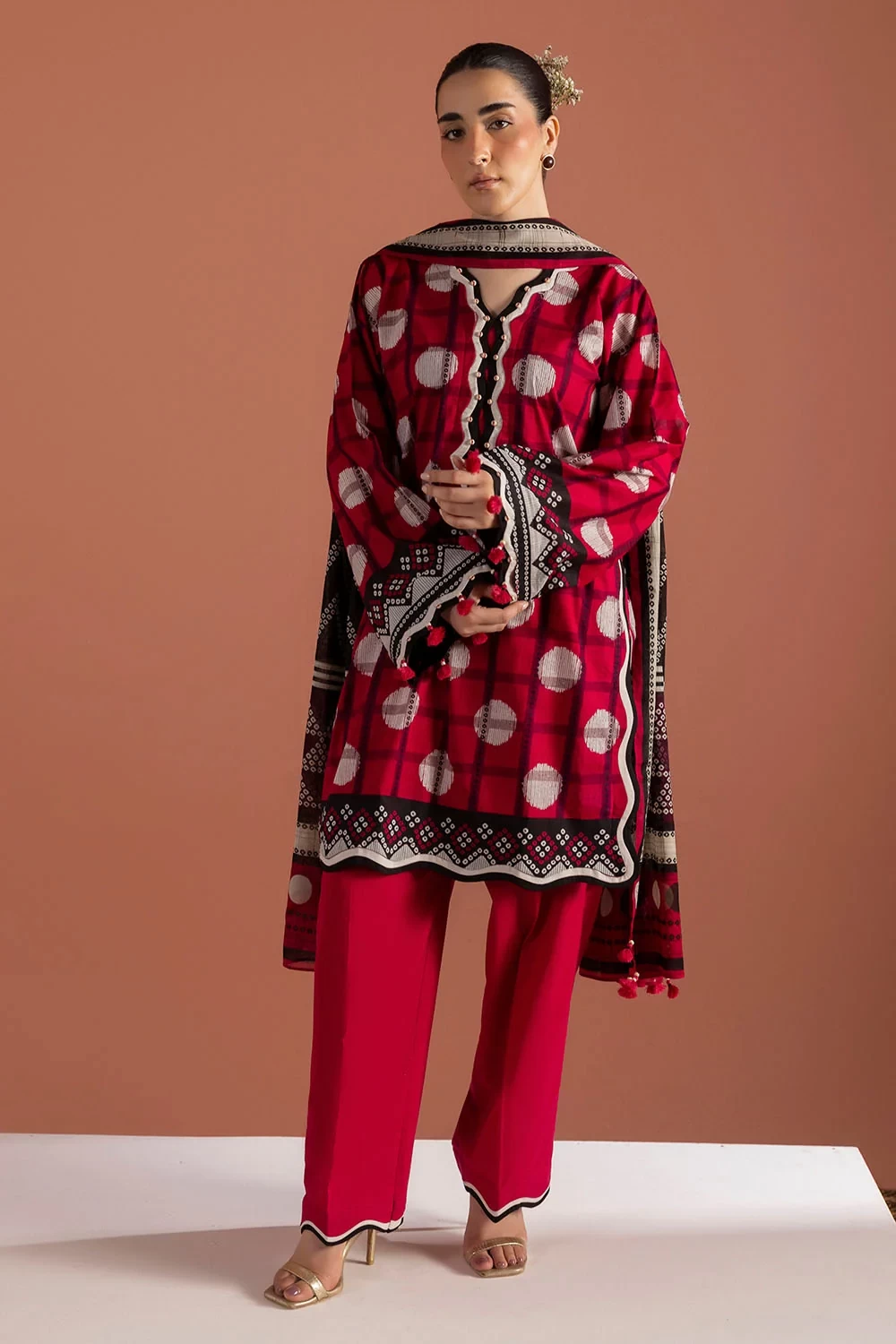 3 Piece Printed Lawn Suit with Dupatta - CL-62377