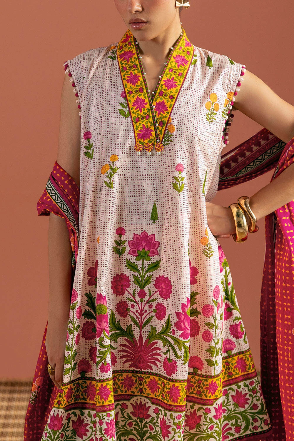3 Piece Printed Lawn Suit with Dupatta - CL-62408