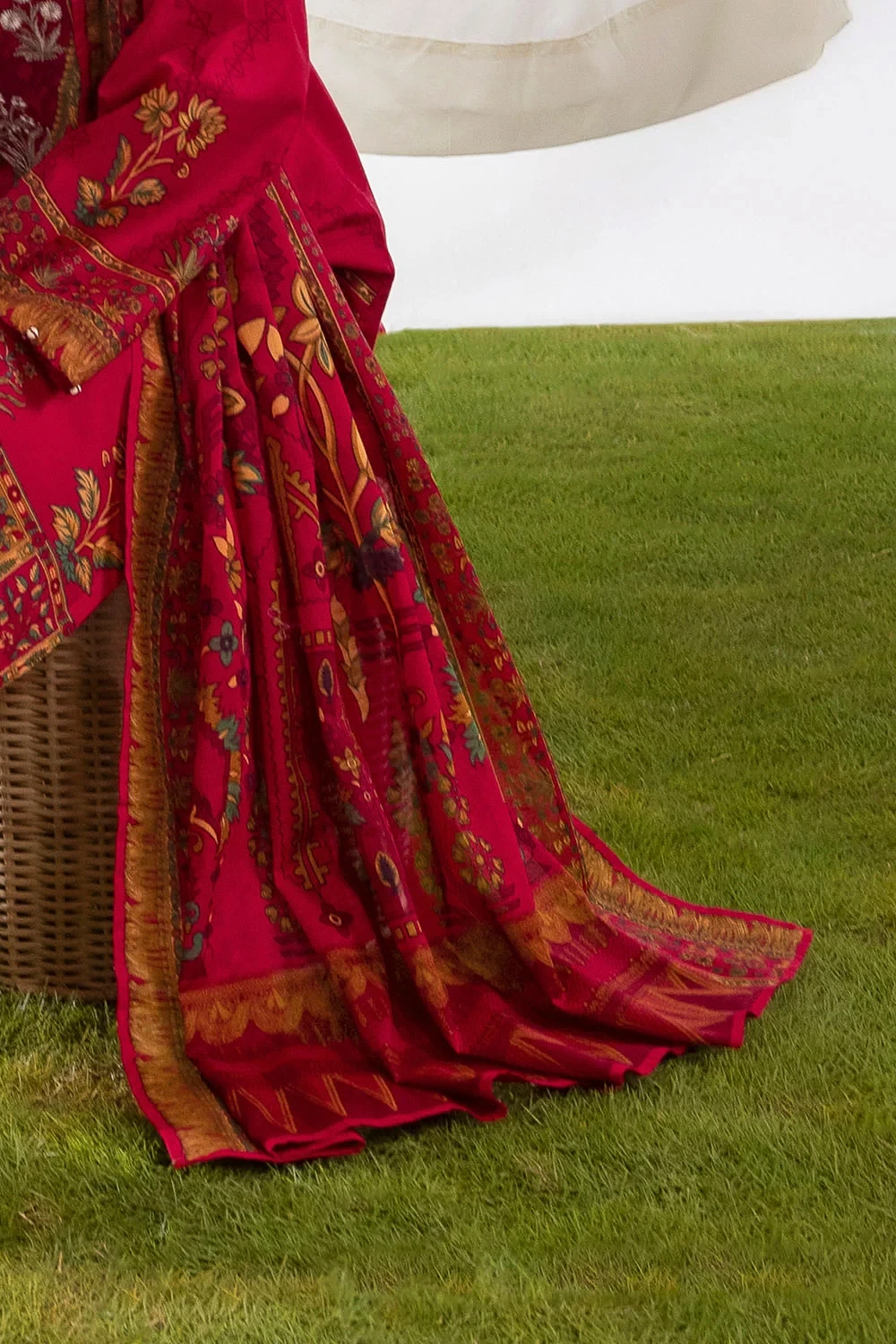 3 Piece Embroidered Printed Lawn Suit with Printed Lawn Dupatta - CL-52500