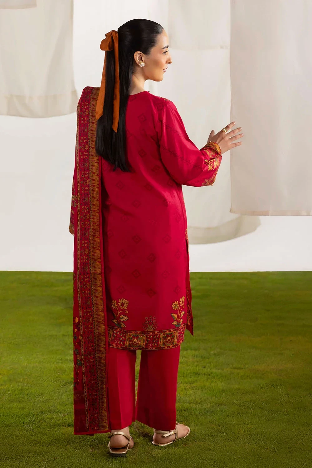 3 Piece Embroidered Printed Lawn Suit with Printed Lawn Dupatta - CL-52500