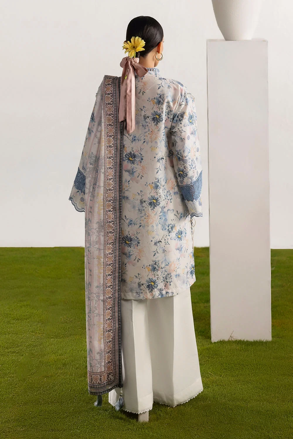 3 Piece Embroidered Printed Lawn Suit with Printed Lawn Dupatta - CL-62339