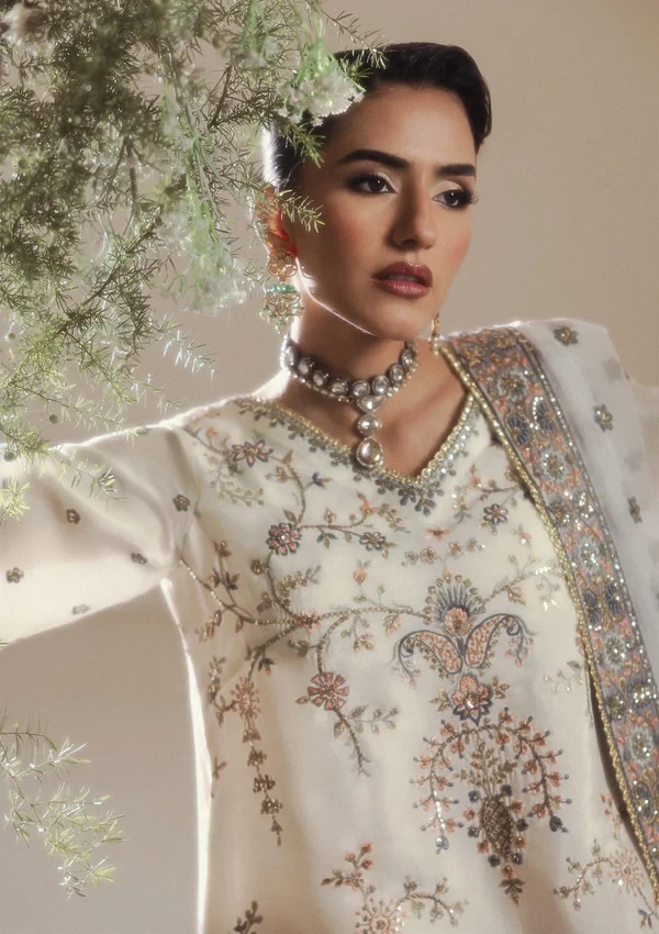 Aik Shaam - Look C2601