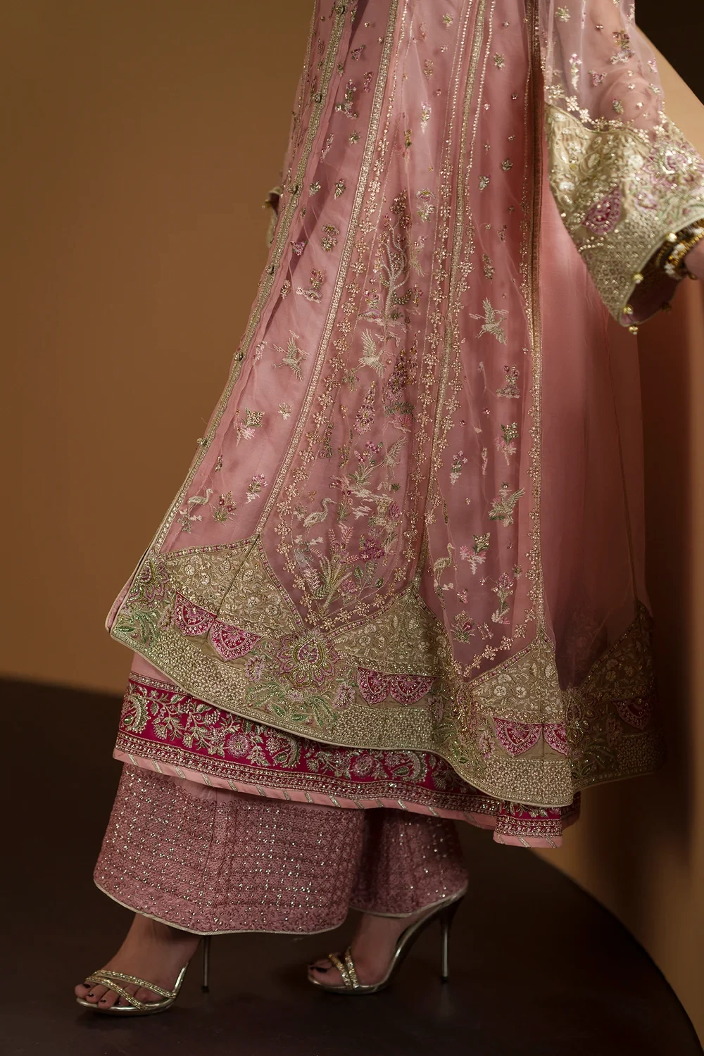 EMBROIDERED SUIT - E1203/104/425