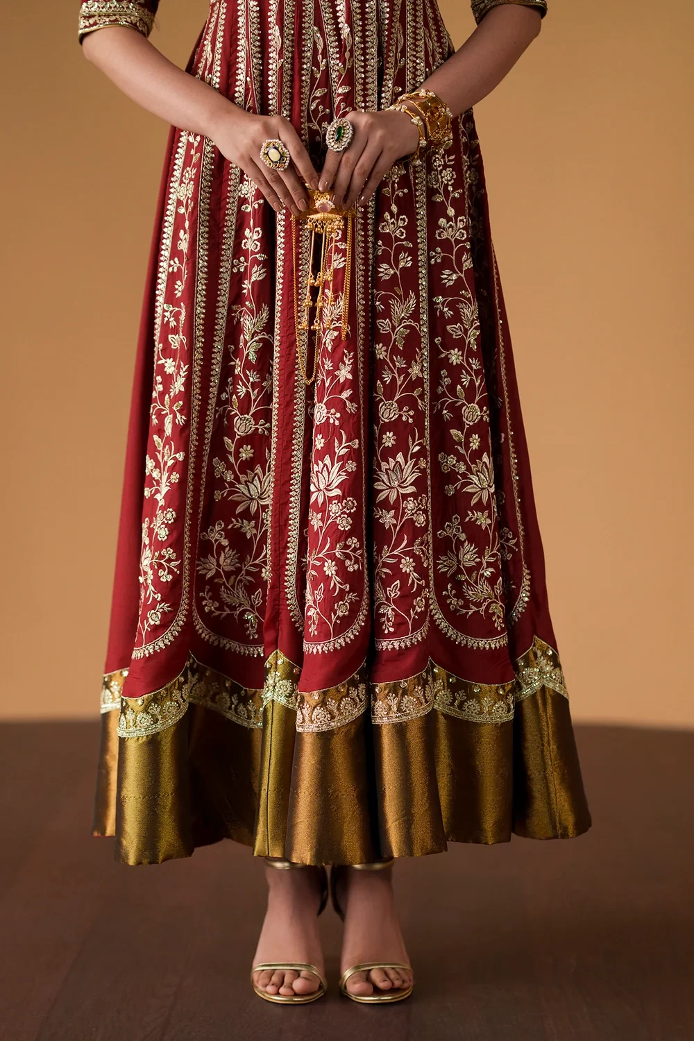 EMBROIDERED DRESS - E1235/104/305