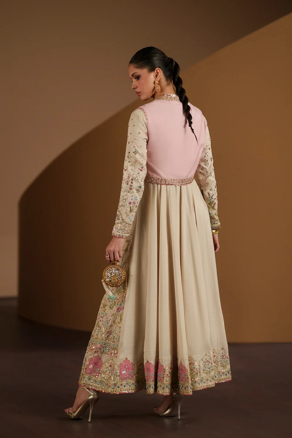 EMBROIDERED PISHWAS - E1204/104/002