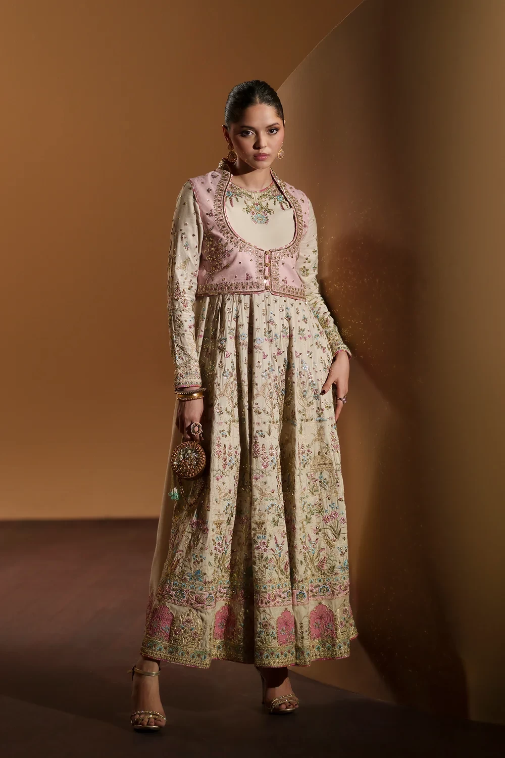 EMBROIDERED PISHWAS - E1204/104/002