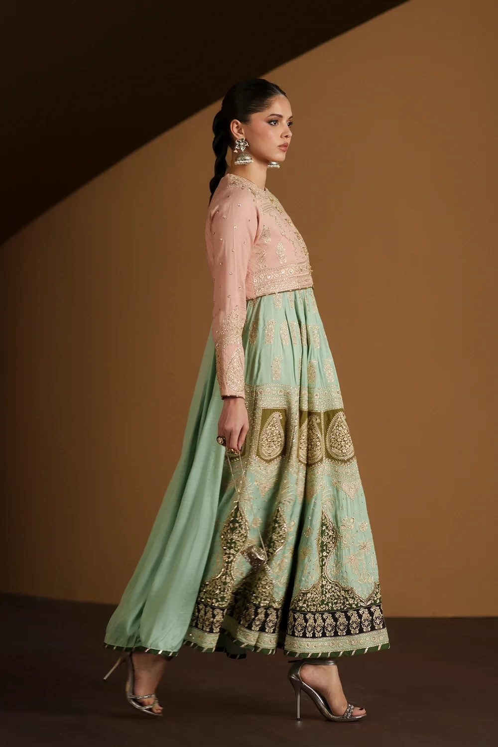 EMBROIDERED SUIT - E1074/104/315
