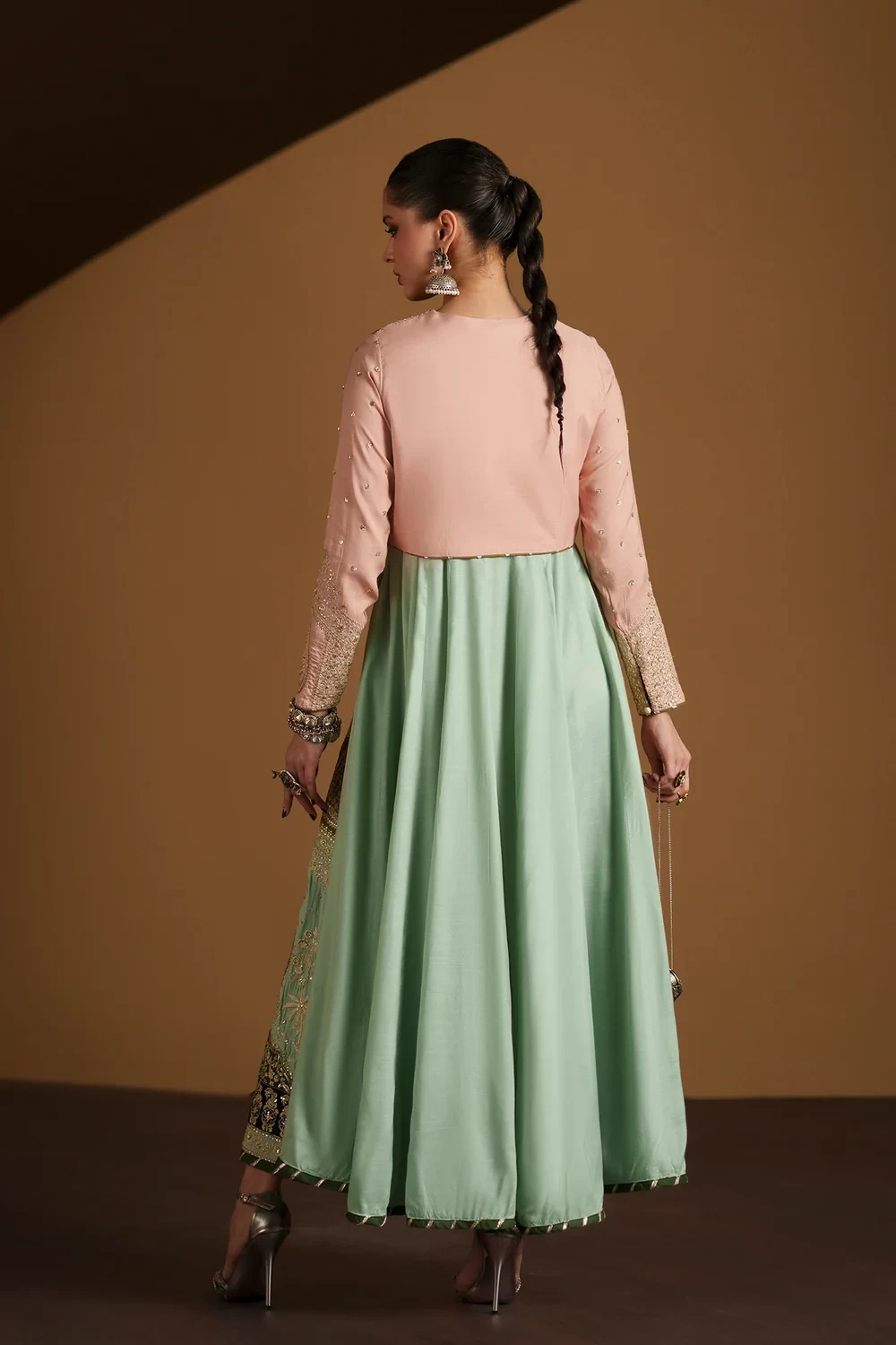 EMBROIDERED SUIT - E1074/104/315