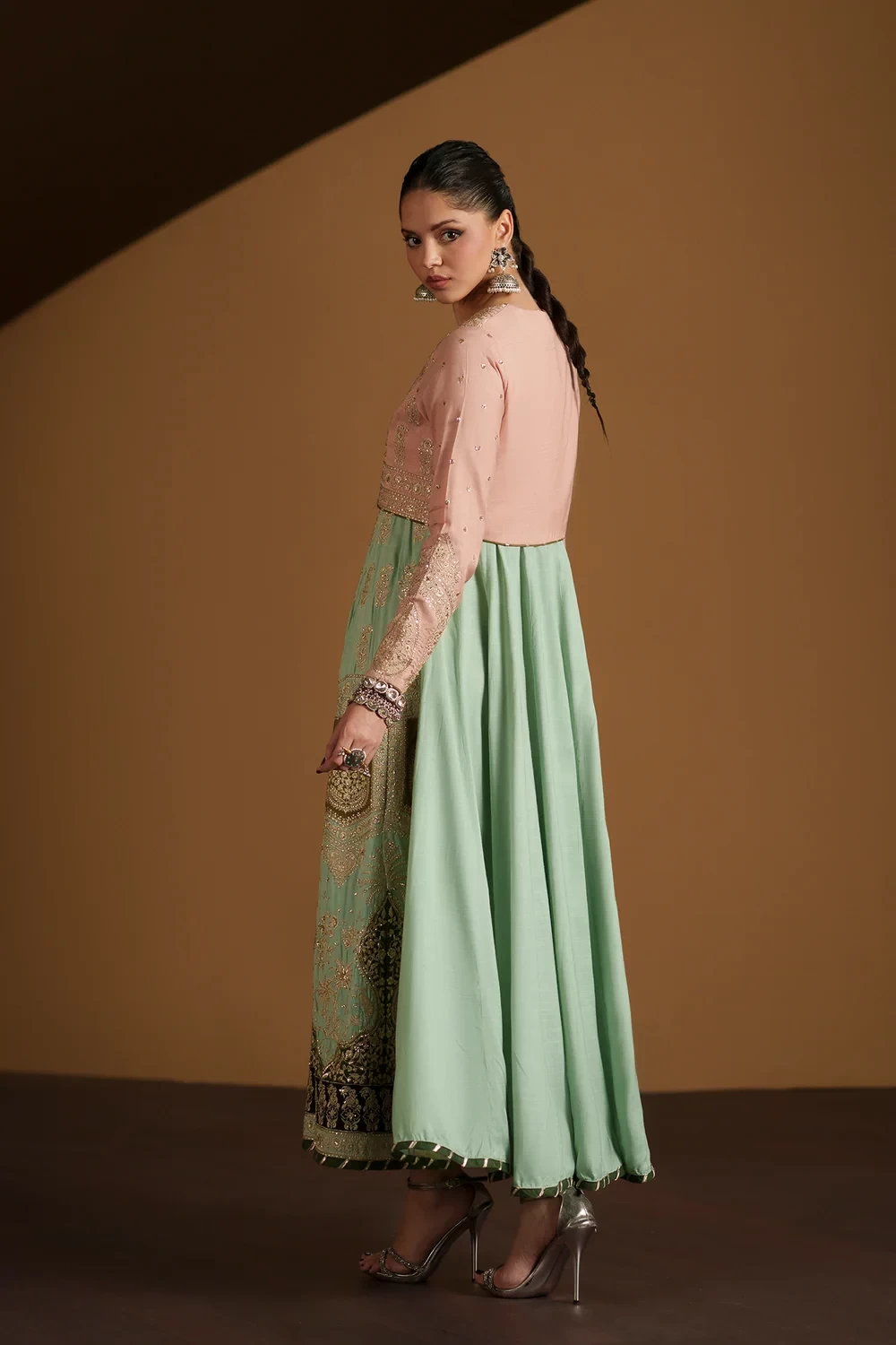 EMBROIDERED SUIT - E1074/104/315