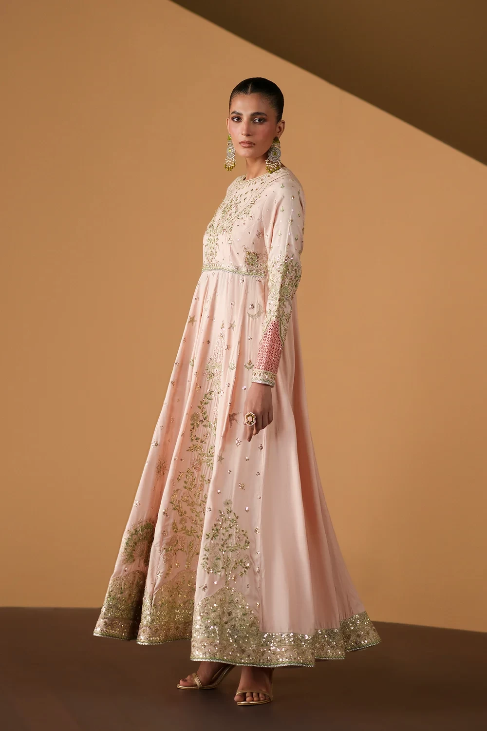 EMBROIDERED PISHWAS - E1133/104/329