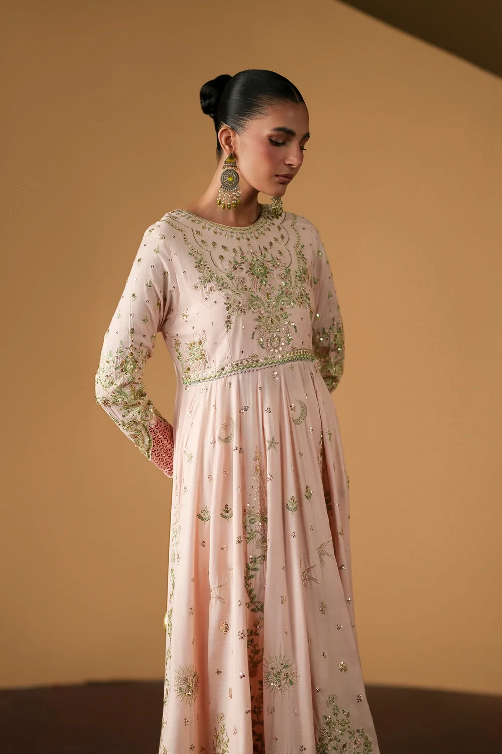EMBROIDERED PISHWAS - E1133/104/329