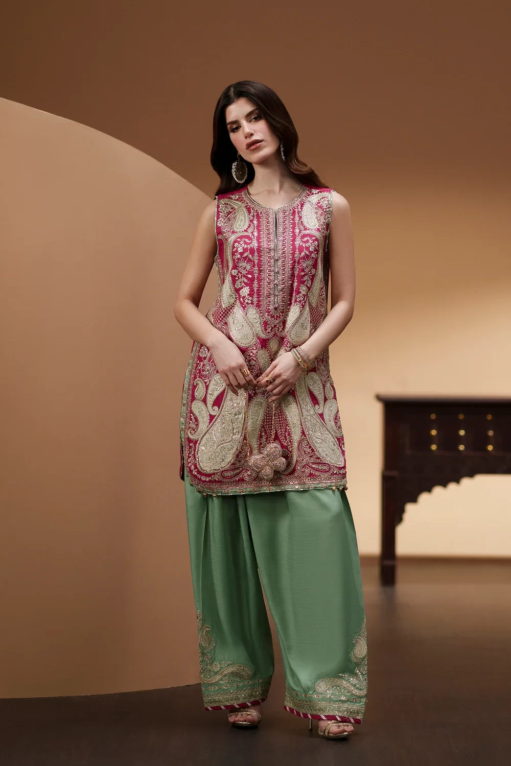EMBROIDERED SUIT - E1211/104/405