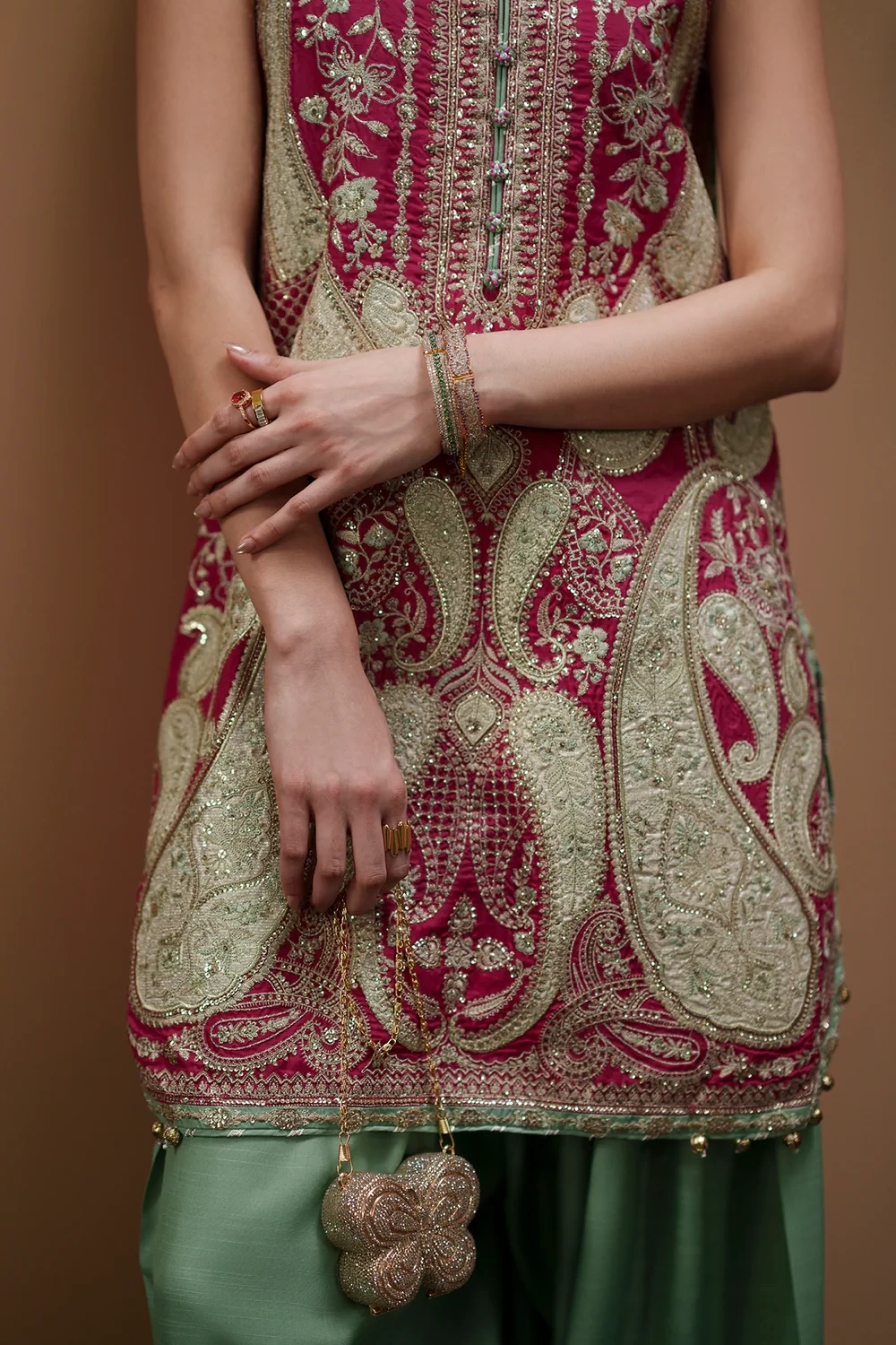 EMBROIDERED SUIT - E1211/104/405