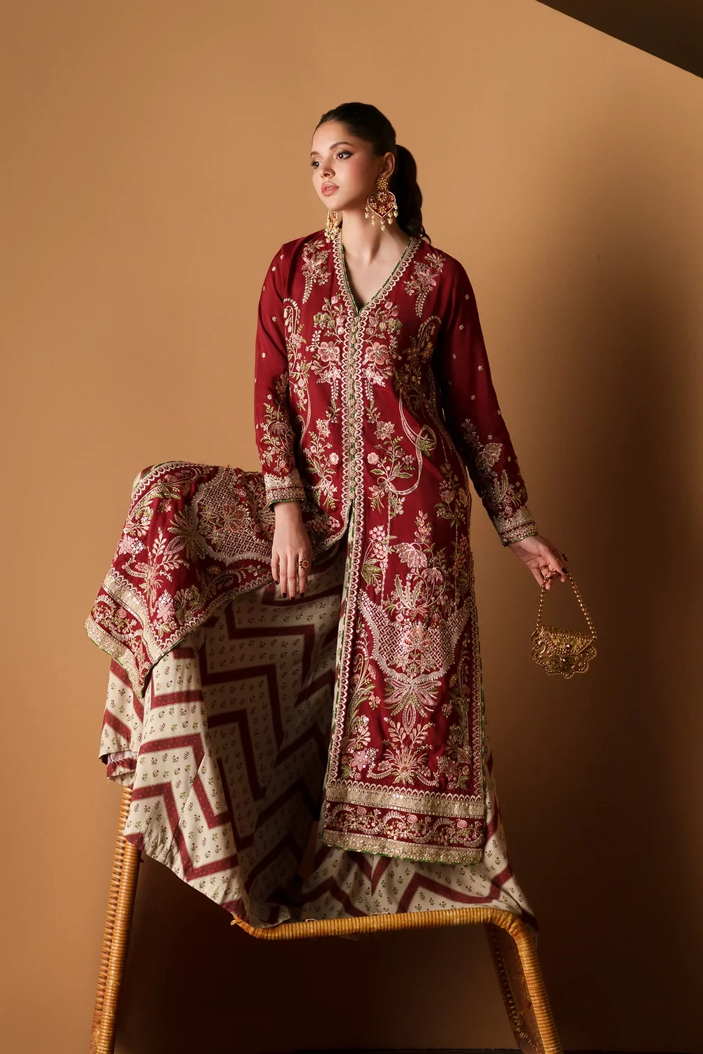EMBROIDERED SUIT - E1212/104/306