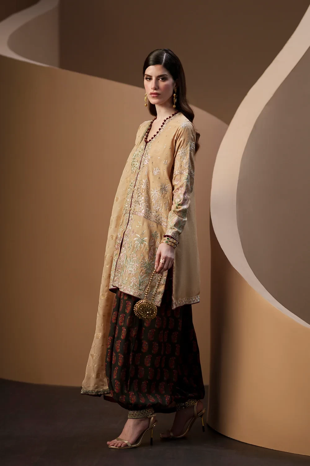 EMBROIDERED SUIT - E1143/104/114