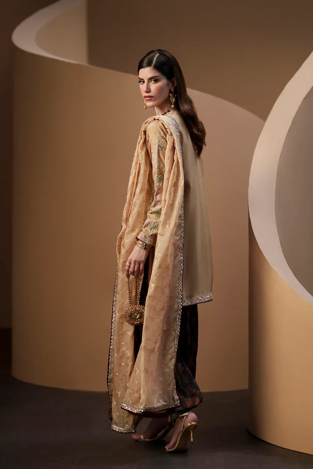 EMBROIDERED SUIT - E1143/104/114