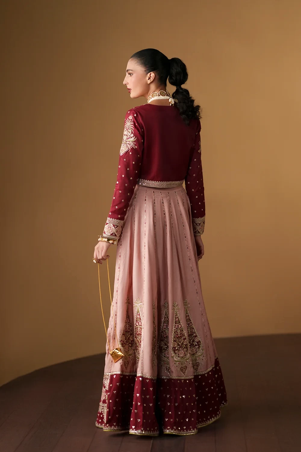 EMBROIDERED SUIT - E1215/104/305