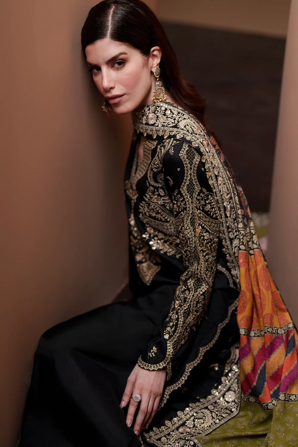 EMBROIDERED SUIT - E1127/104/902