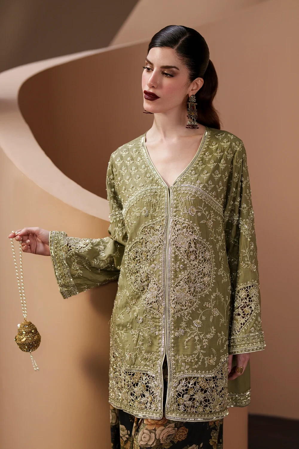EMBROIDERED SUIT - E1140/104/121