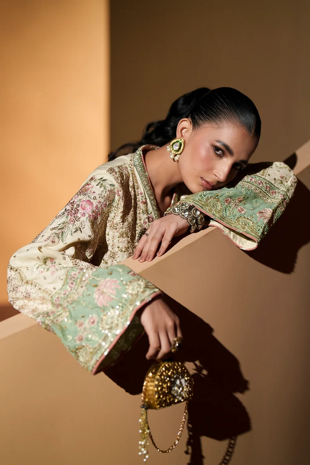 EMBROIDERED KAFTAN - E1210/104/006