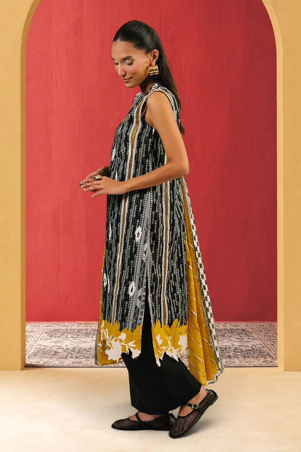 3 Piece Embroidered Printed Cotton Suit with Printed Denting Lawn Dupatta - W-FB