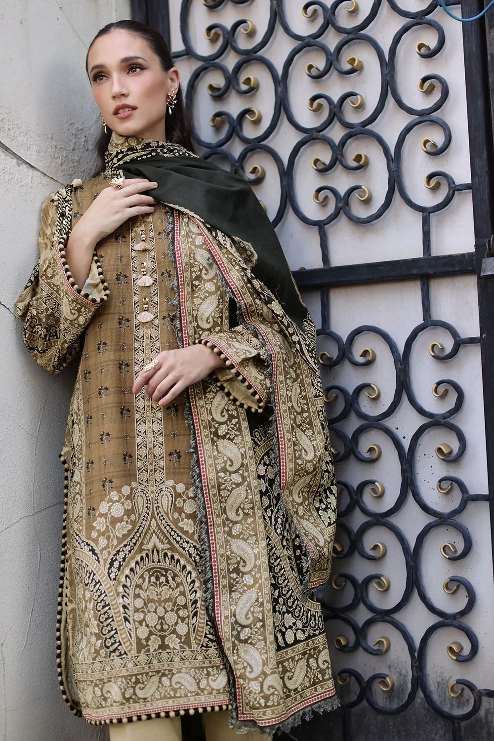 3 Piece Printed Khaddar Suit with Printed Khaddar Dupatta - W-FB-WIN-26-485730