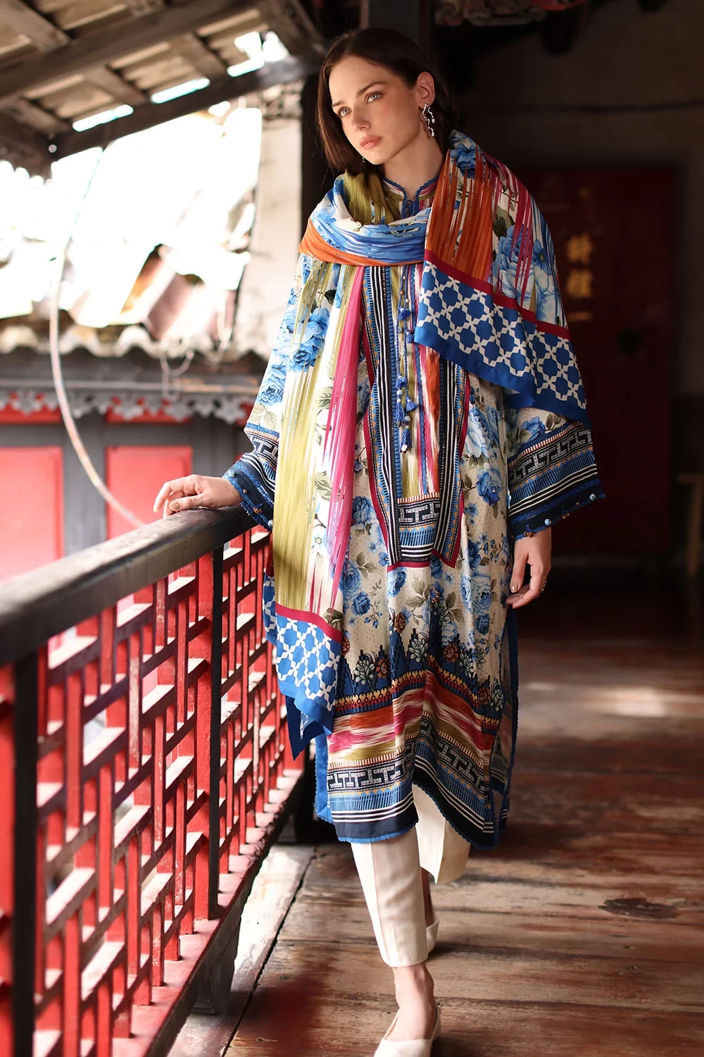 3 Piece Printed Linen Suit with Printed Linen Dupatta - W-FB-WIN-26-485758