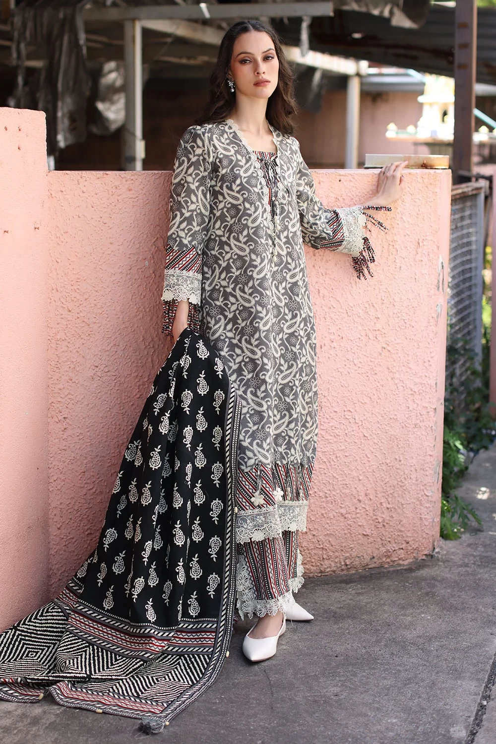3 Piece Printed Khaddar Suit with Printed Khaddar Dupatta and Printed Trouser - 