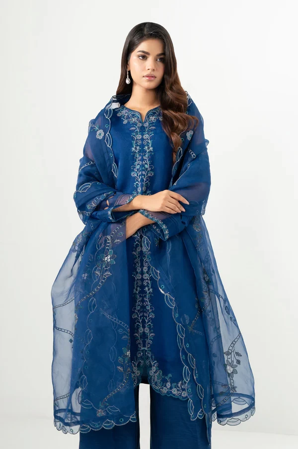 3 Piece Embroidered Organza Suit SKU: WUM34564