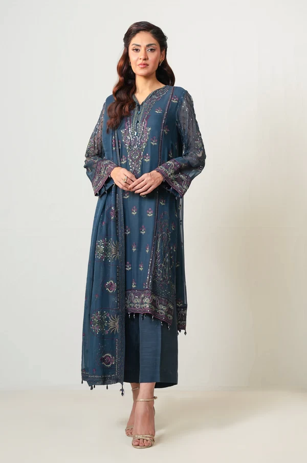 3 Piece Embroidered Chiffon Suit SKU: WOM34143