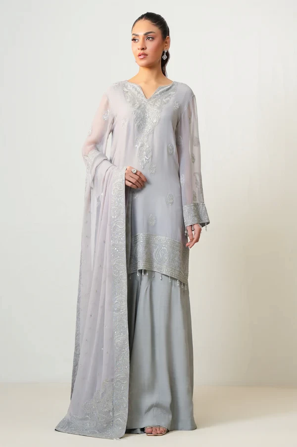 3 Piece Embroidered Chiffon Suit  SKU: WOM34132
